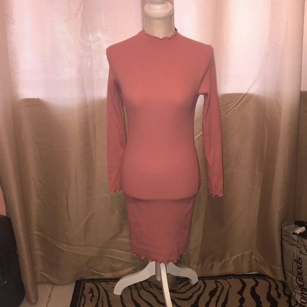 Long sleeve mauve pink dress